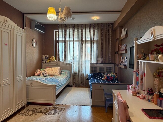 3-комн. новостройка - м. Шах Исмаил Хатаи - 127 м² (10)