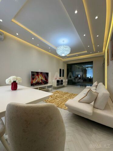 Продаётся 2-комн. новостройка 90 м², м. Элмляр Академиясы, photo 4 from 25