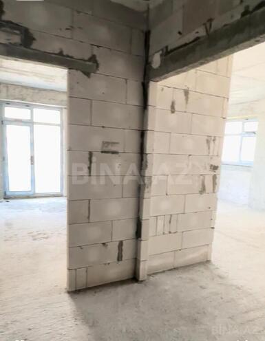 4-комн. новостройка - м. 8 ноября - 178 м² (3)