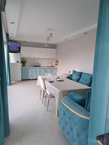 6 otaqlı həyət evi/bağ evi - Mərdəkan q. - 450 m² (10)