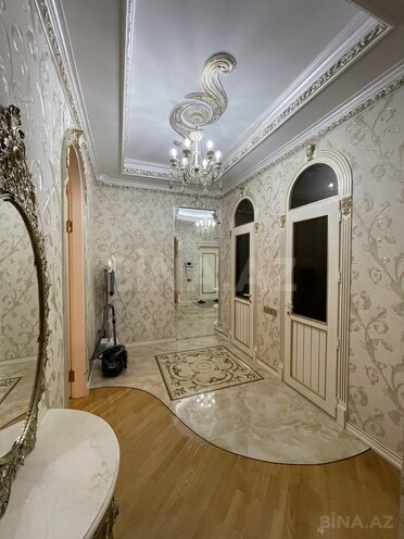 4-комн. новостройка - пос. 8-й мкр - 167 м² (3)