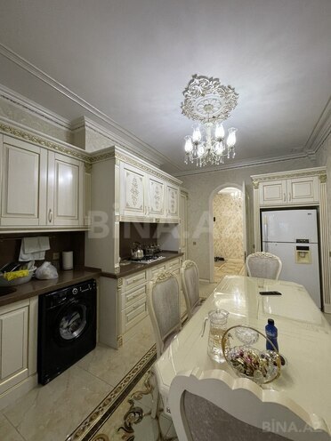 4-комн. новостройка - пос. 8-й мкр - 167 м² (8)