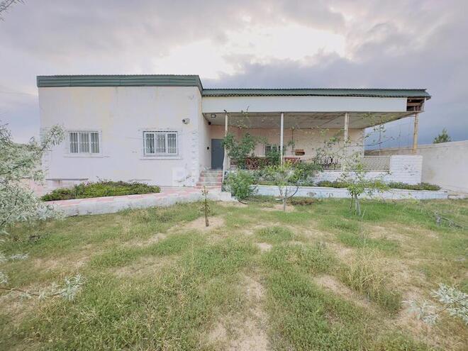 Satılır 5 otaqlı həyət evi/bağ evi 100 m², Şüvəlan q., photo 1 from 28