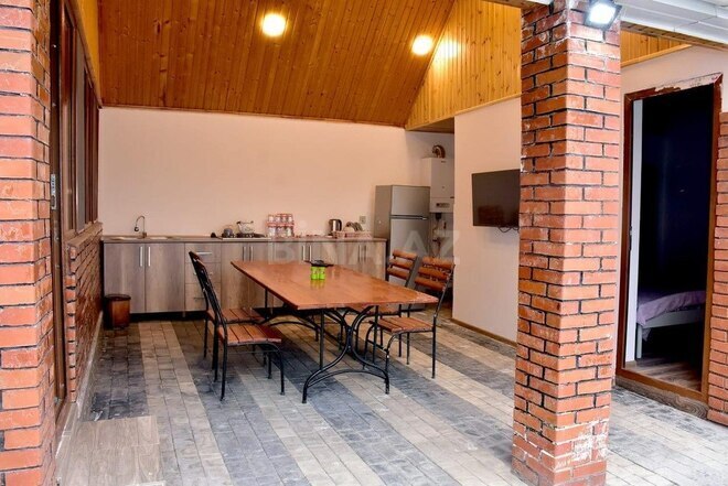 2 otaqlı həyət evi/bağ evi - Qəbələ - 75 m² (3)