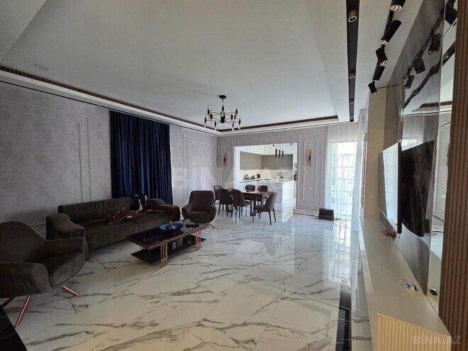 5 otaqlı həyət evi/bağ evi - Mərdəkan q. - 240 m² (28)
