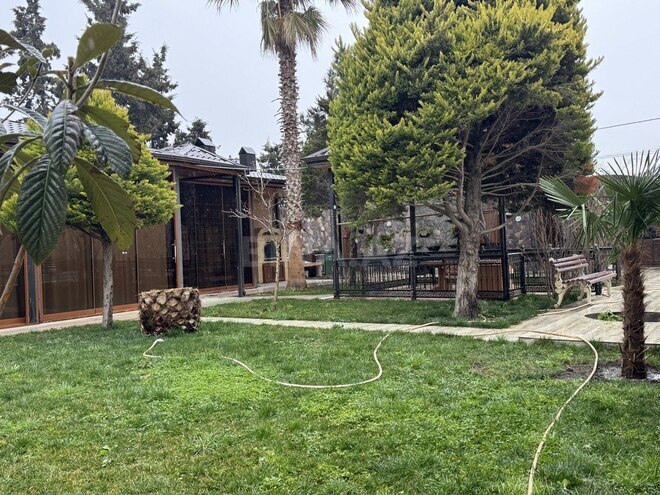 6 otaqlı həyət evi/bağ evi - Mərdəkan q. - 300 m² (2)