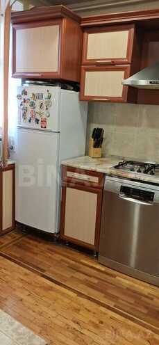 Продаётся 4-комн. вторичка 85 м², м. Низами, photo 20 from 24