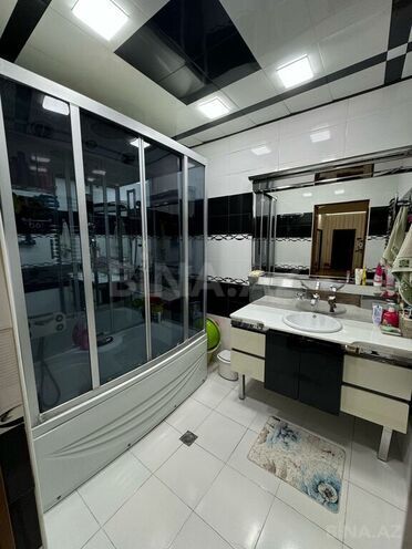 3-комн. новостройка - м. Ахмедлы - 130 м² (16)