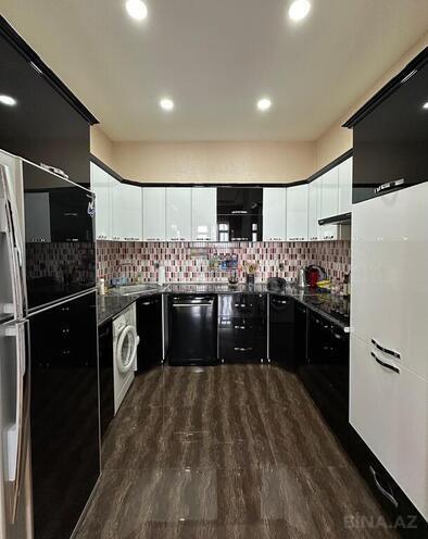 3-комн. новостройка - м. 28 мая - 145 м² (5)