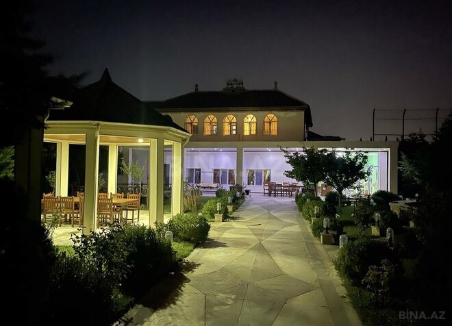 6 otaqlı həyət evi/bağ evi - Novxanı q. - 300 m² (12)