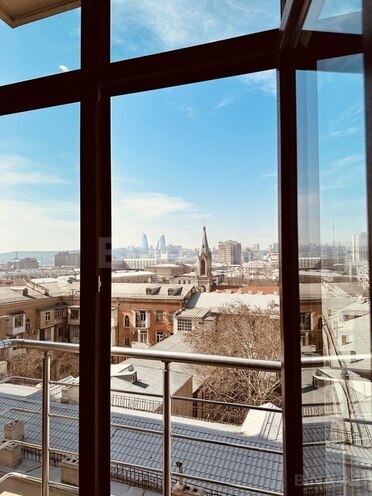 5 otaqlı yeni tikili - 28 May m. - 210 m² (22)