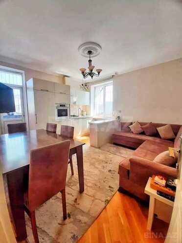 3 otaqlı yeni tikili - Həzi Aslanov m. - 70 m² (2)
