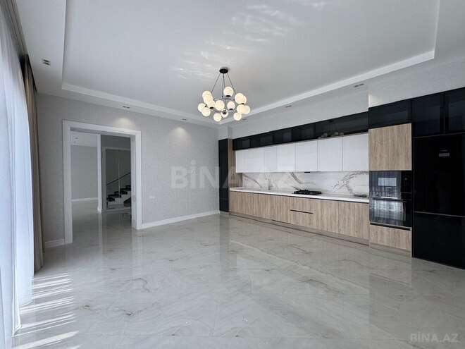 4 otaqlı həyət evi/bağ evi - Şüvəlan q. - 250 m² (9)