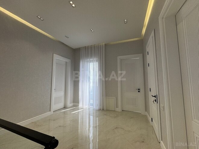 4 otaqlı həyət evi/bağ evi - Şüvəlan q. - 250 m² (13)