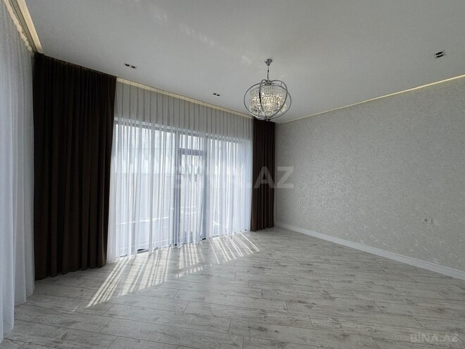 4 otaqlı həyət evi/bağ evi - Şüvəlan q. - 250 m² (18)