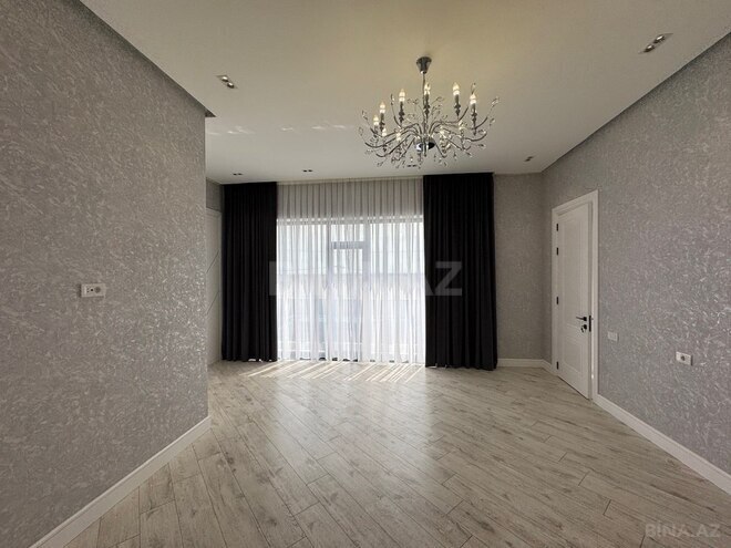 4 otaqlı həyət evi/bağ evi - Şüvəlan q. - 250 m² (16)