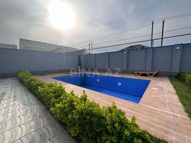 4 otaqlı həyət evi/bağ evi - Şüvəlan q. - 200 m² (5)