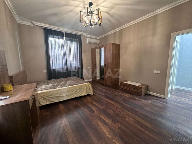 4 otaqlı həyət evi/bağ evi - Şüvəlan q. - 200 m² (8)