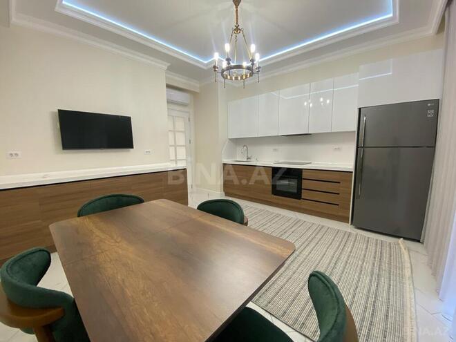 4 otaqlı yeni tikili - Ağ şəhər q. - 200 m² (9)