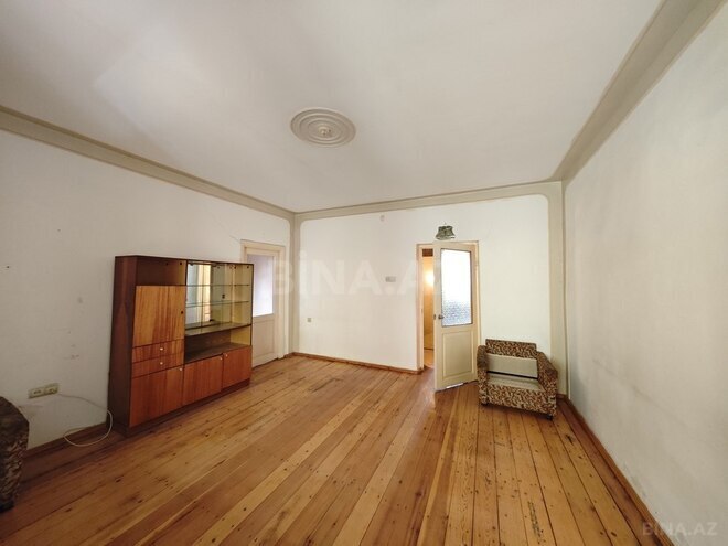 4 otaqlı köhnə tikili - Bakıxanov q. - 85 m² (3)