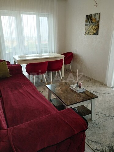 2 otaqlı köhnə tikili - Bakıxanov q. - 70 m² (1)