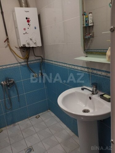 2 otaqlı köhnə tikili - Bakıxanov q. - 70 m² (26)