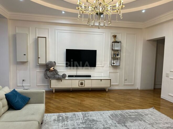 3 otaqlı yeni tikili - Bakıxanov q. - 162 m² (2)