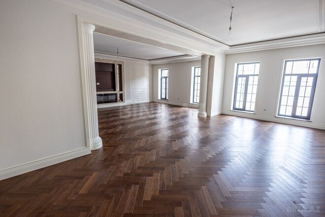 Продаётся  дом/дача 950 м², Бинагадинский р., photo 11 from 32