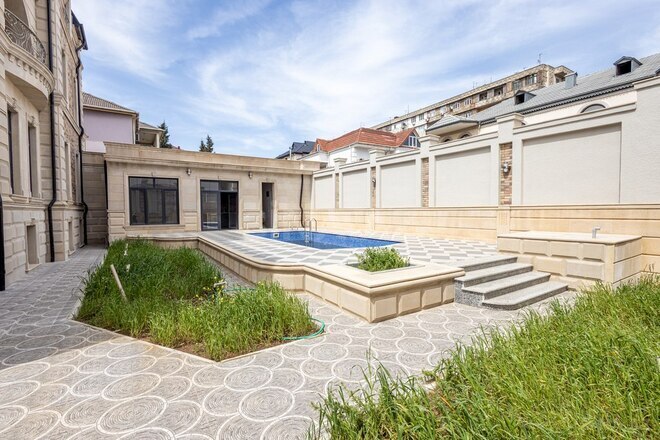 Продаётся  дом/дача 950 м², Бинагадинский р., photo 4 from 32