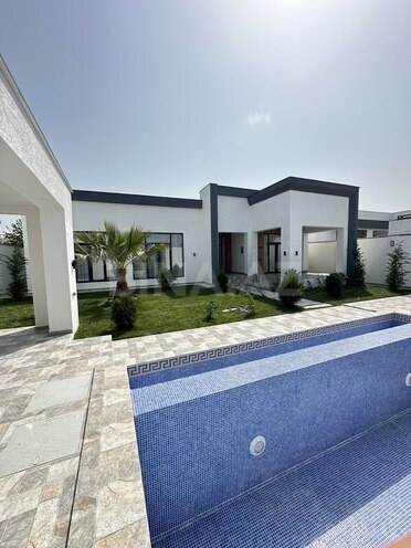 4 otaqlı həyət evi/bağ evi - Şüvəlan q. - 190 m² (13)