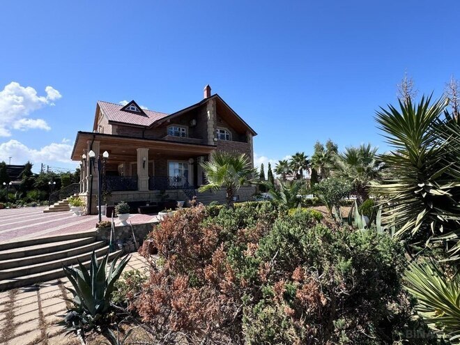 7 otaqlı həyət evi/bağ evi - Mərdəkan q. - 600 m² (1)