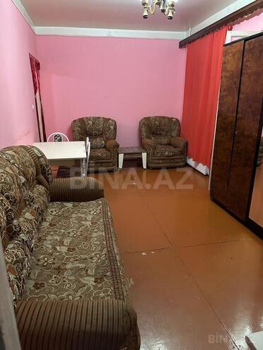 2 otaqlı köhnə tikili - Qaraçuxur q. - 45 m² (1)