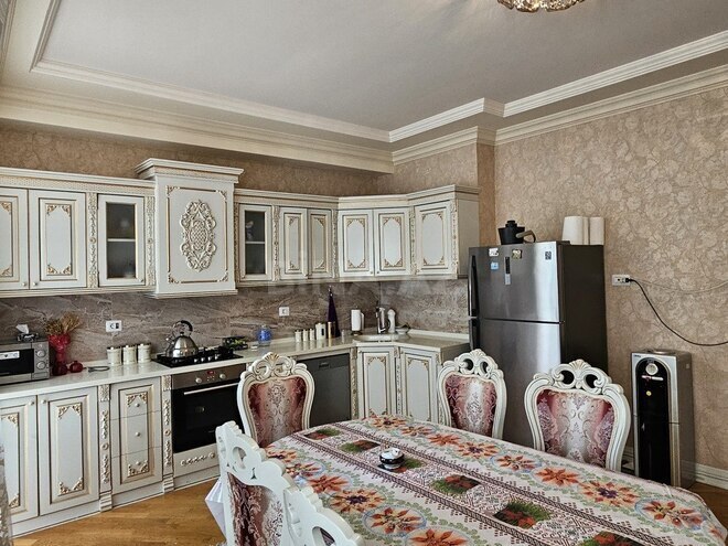 4-комн. новостройка - Насиминский  р. - 242 м² (10)