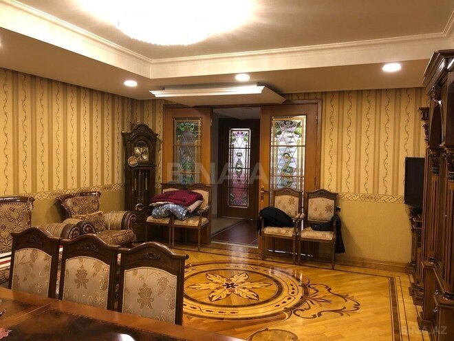 4 otaqlı yeni tikili - Azadlıq Prospekti m. - 145 m² (16)