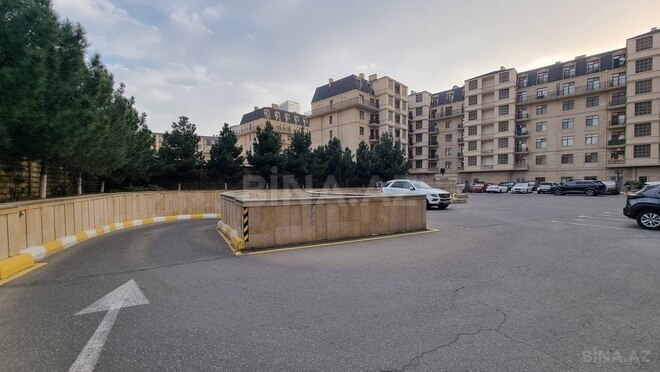 Qaraj - Şah İsmayıl Xətai m. - 14 m² (4)