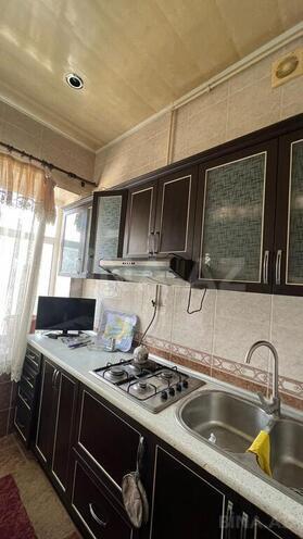 2 otaqlı köhnə tikili - Elmlər Akademiyası m. - 50 m² (3)