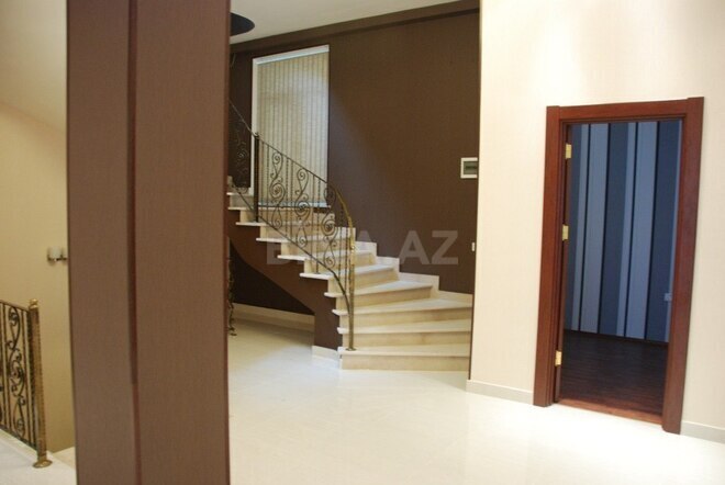 Obyekt - 9-cu mikrorayon q. - 200 m² (21)