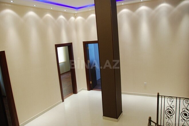 Obyekt - 9-cu mikrorayon q. - 200 m² (25)