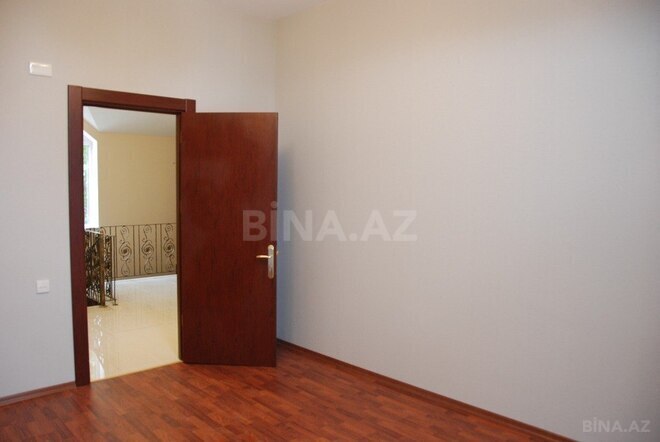 Obyekt - 9-cu mikrorayon q. - 200 m² (24)