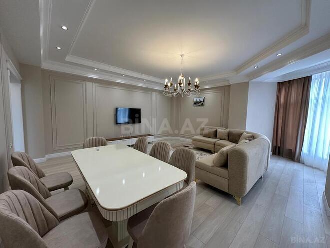 3 otaqlı yeni tikili - Şah İsmayıl Xətai m. - 160.2 m² (3)