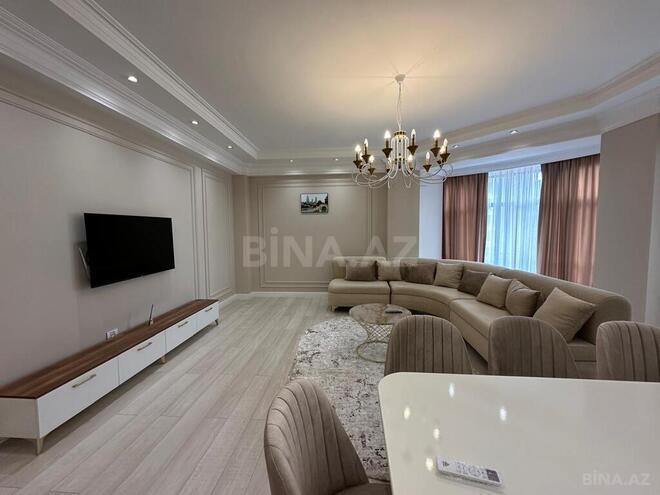 3 otaqlı yeni tikili - Şah İsmayıl Xətai m. - 160.2 m² (1)