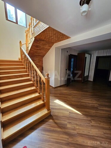 6 otaqlı həyət evi/bağ evi - Novxanı q. - 300 m² (5)