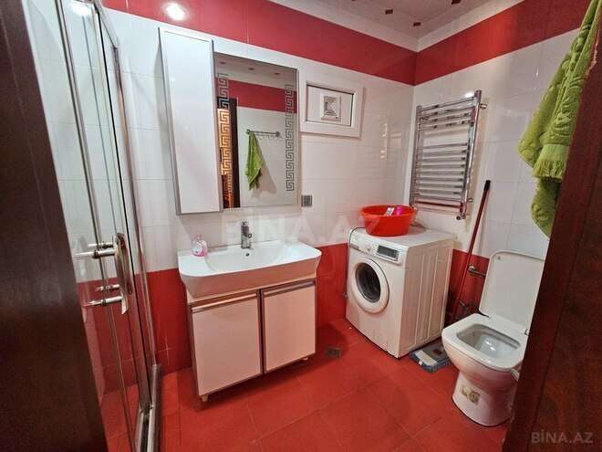 6 otaqlı həyət evi/bağ evi - Novxanı q. - 300 m² (24)