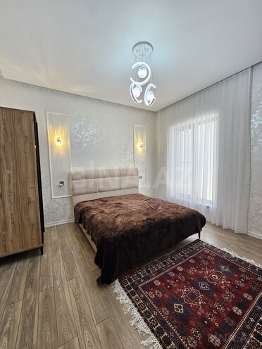4 otaqlı həyət evi/bağ evi - Şüvəlan q. - 175 m² (21)