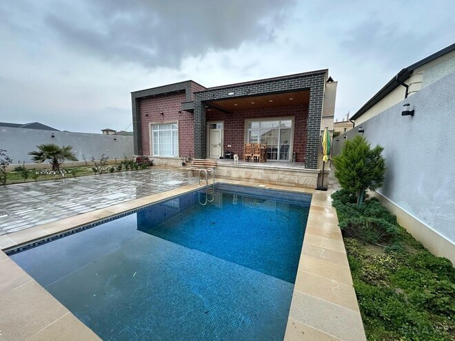 4 otaqlı həyət evi/bağ evi - Şüvəlan q. - 180 m² (1)