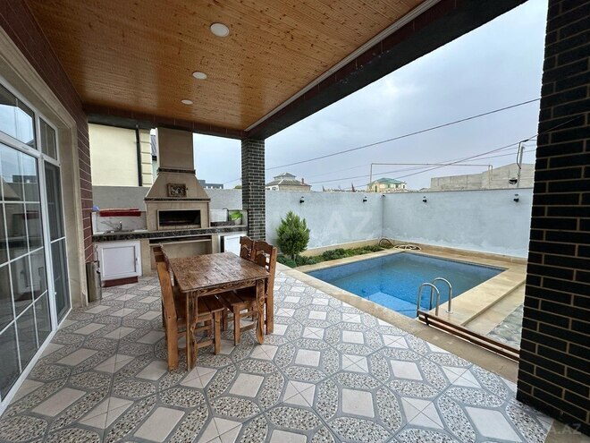 4 otaqlı həyət evi/bağ evi - Şüvəlan q. - 180 m² (2)