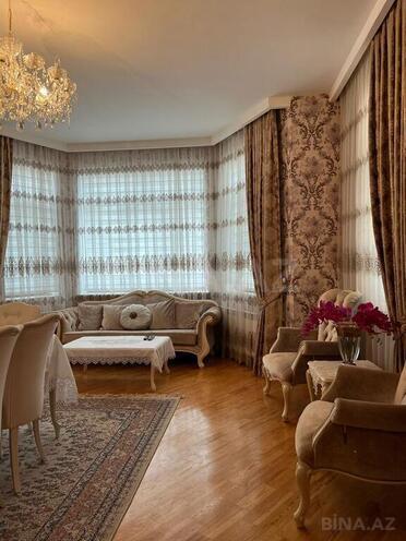 6 otaqlı həyət evi/bağ evi - Buzovna q. - 260 m² (3)
