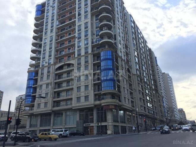 3 otaqlı yeni tikili - Elmlər Akademiyası m. - 163.3 m² (1)