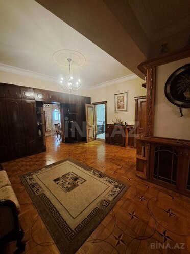 3 otaqlı yeni tikili - Nizami m. - 140 m² (18)