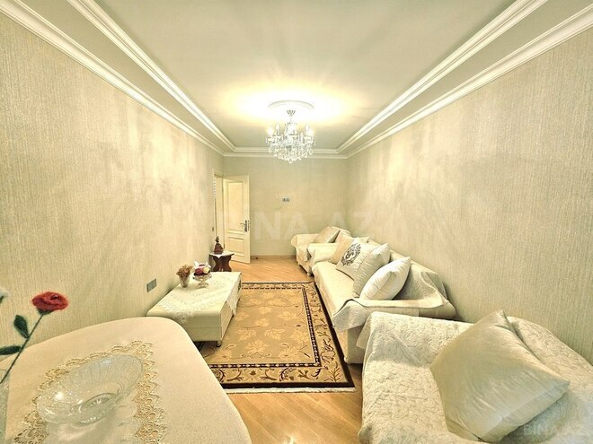 4-комн. вторичка - м. Кара Караев - 110 м² (4)